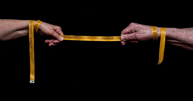 La bonne longueur se mesure en pixels, pas en caractères